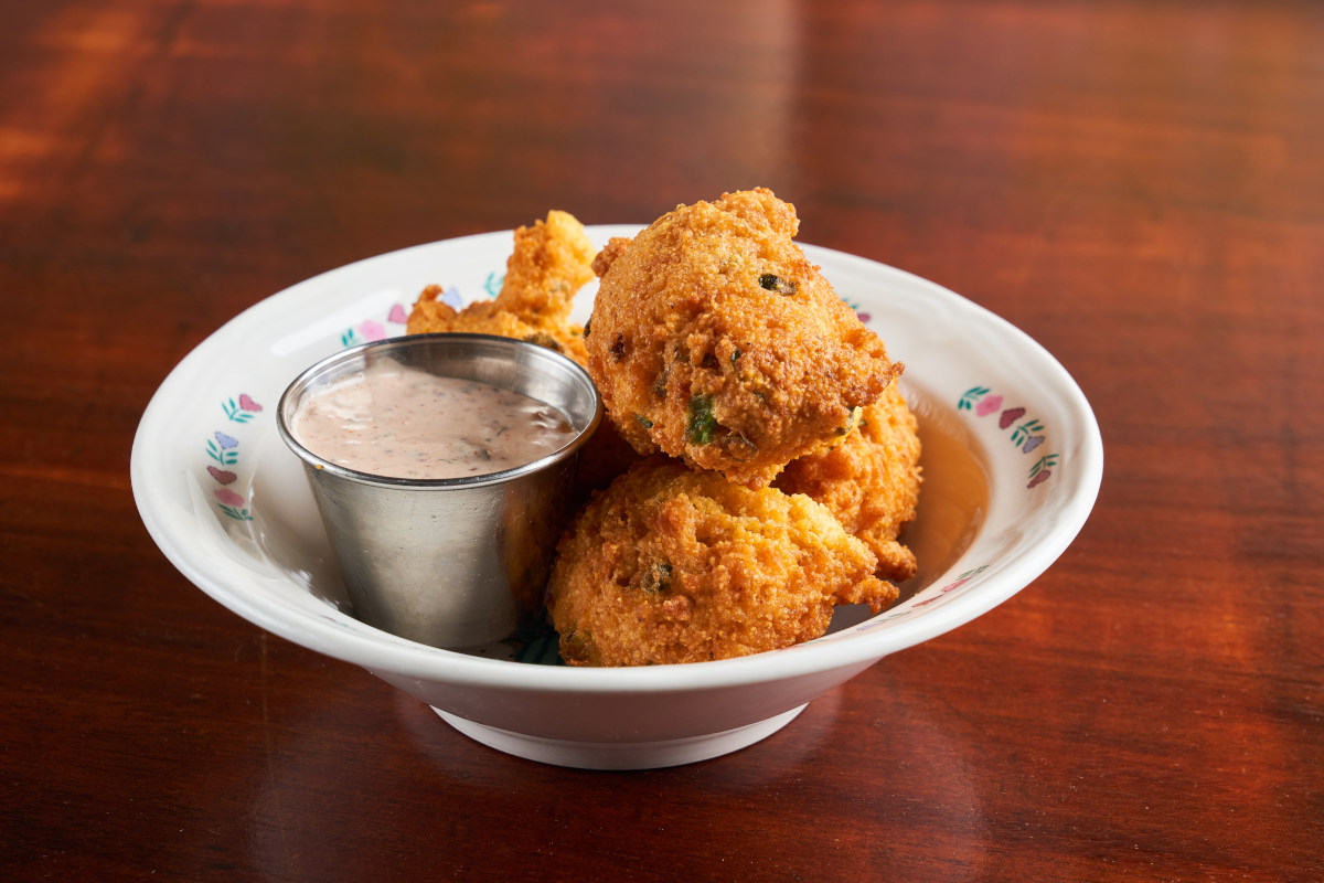 hushpuppies
